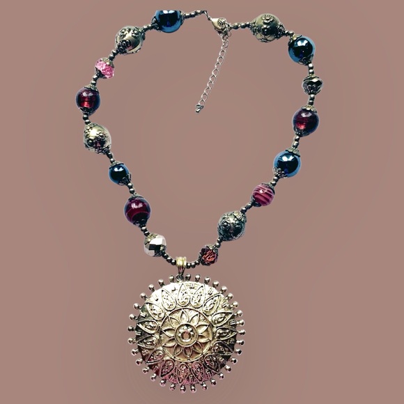 Silver and Dark Multi-color Bead Pendant Necklace - Picture 3 of 3